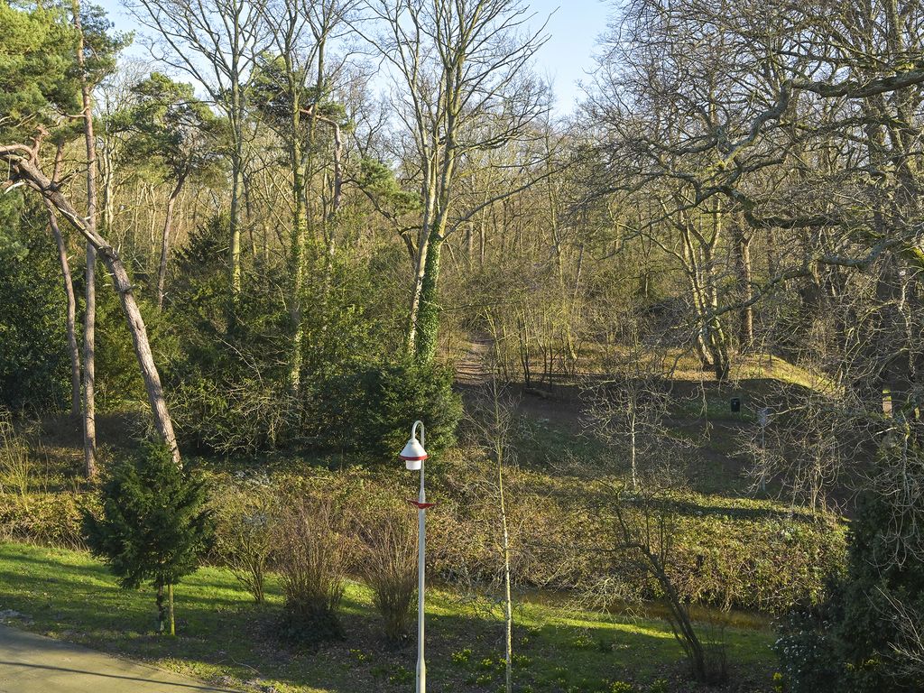 Van Ouwenlaan 4, 'S-GRAVENHAGE