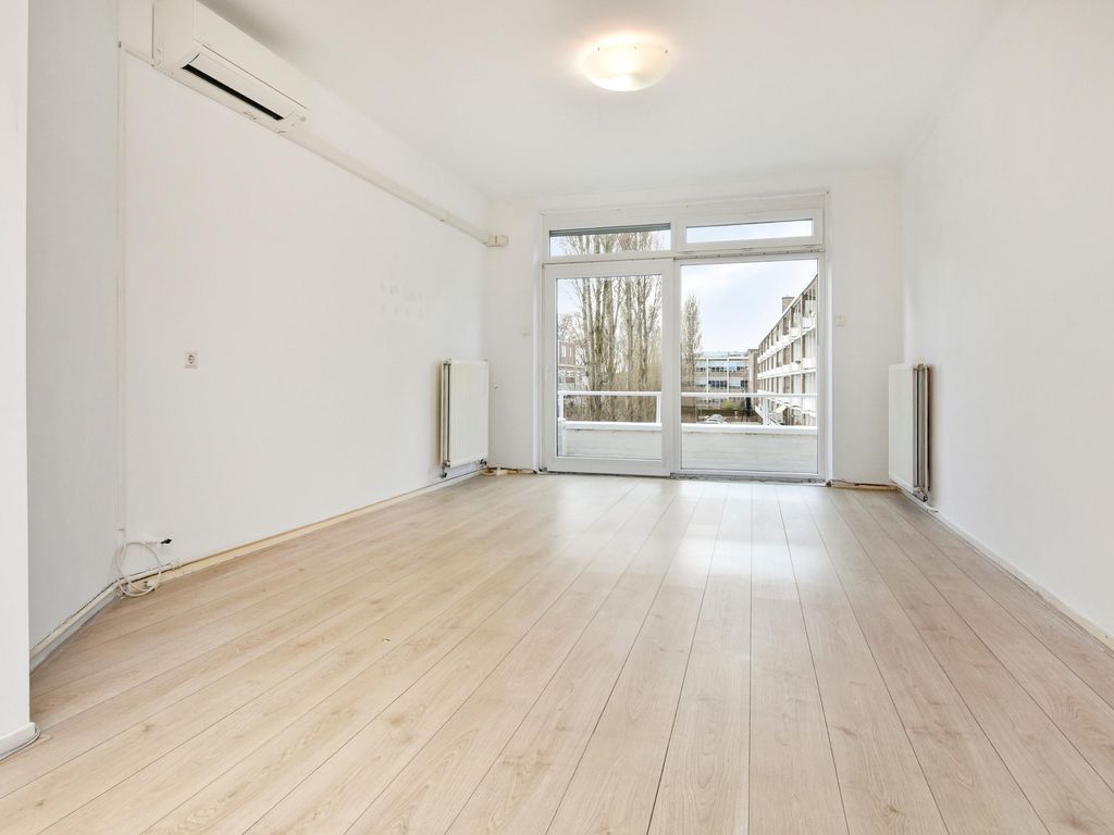 Goudenregenstraat 288, 'S-GRAVENHAGE