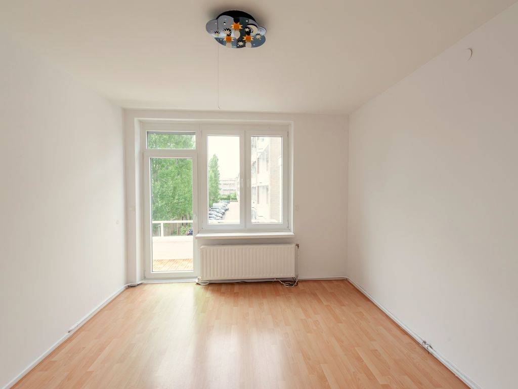 Goudenregenstraat 288, 'S-GRAVENHAGE