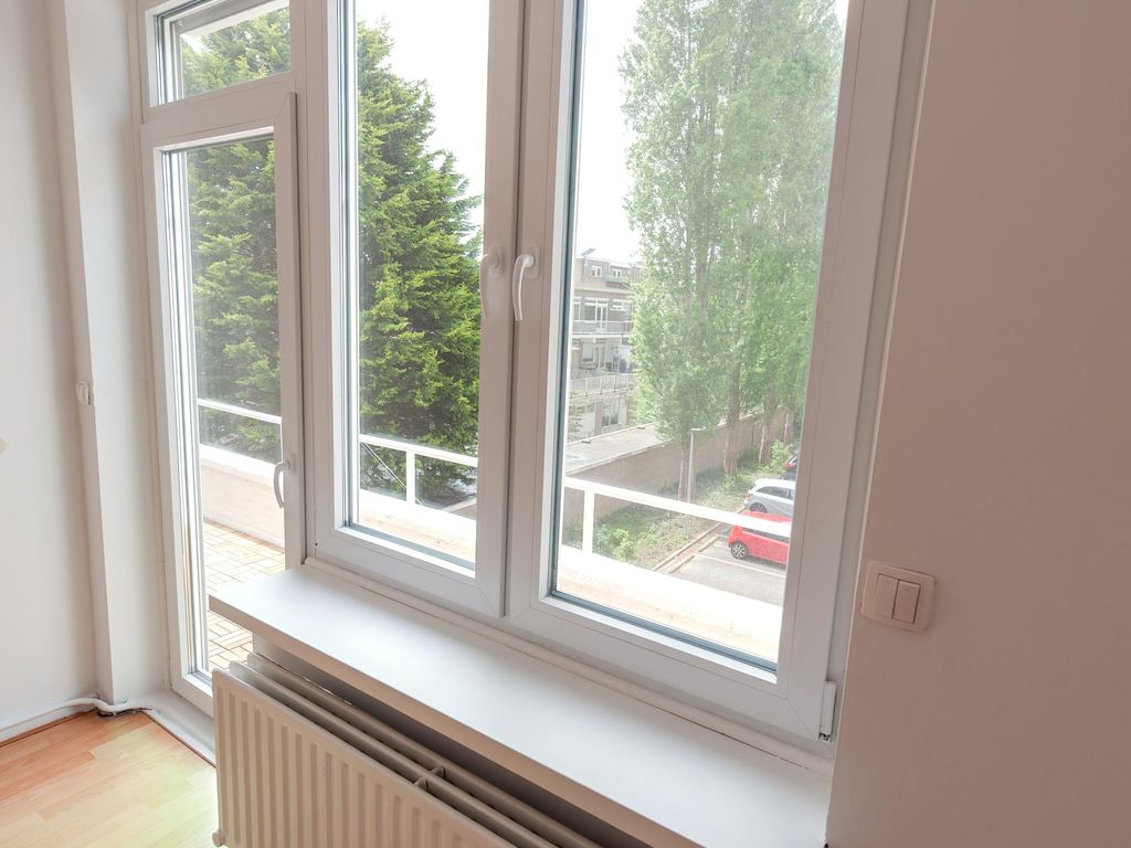Goudenregenstraat 288, 'S-GRAVENHAGE