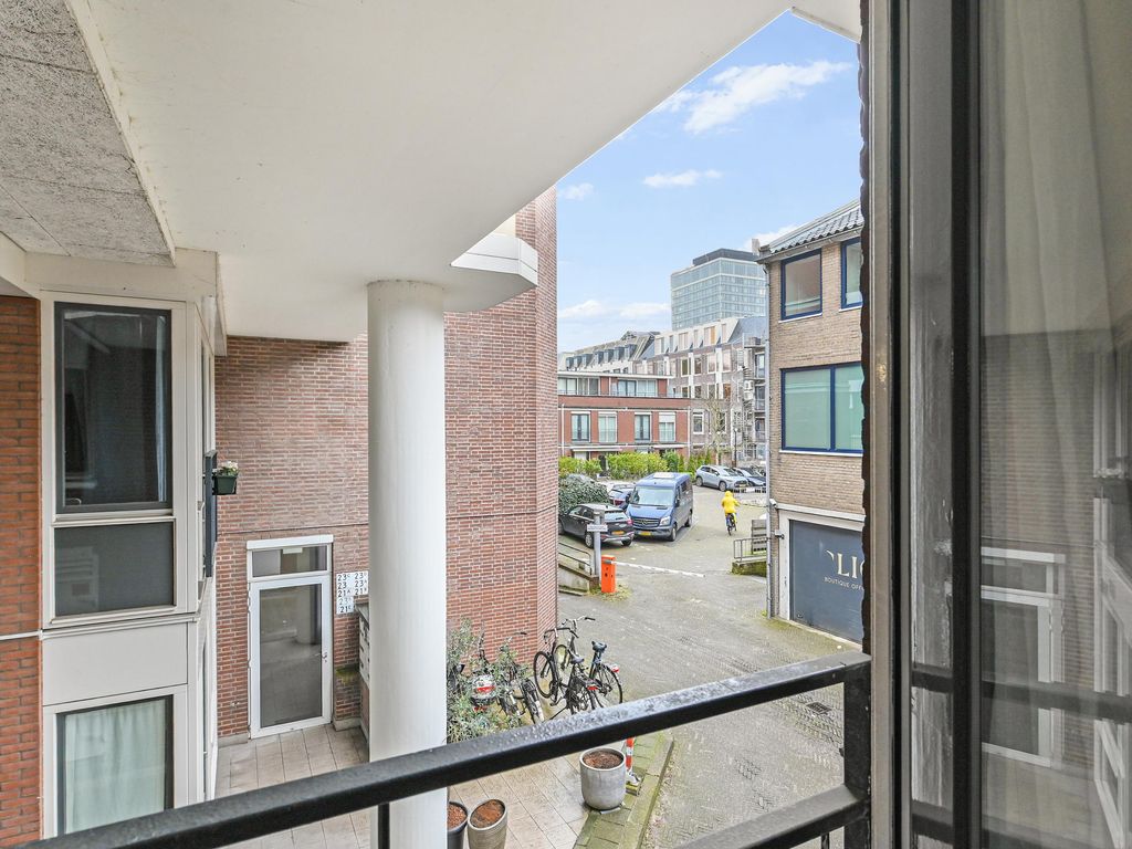 Laan van Roos en Doorn 19C, 'S-GRAVENHAGE