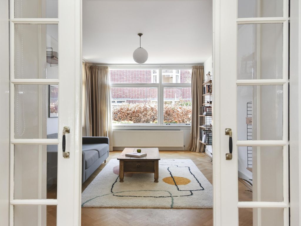 Van Lansbergestraat 184, 'S-GRAVENHAGE