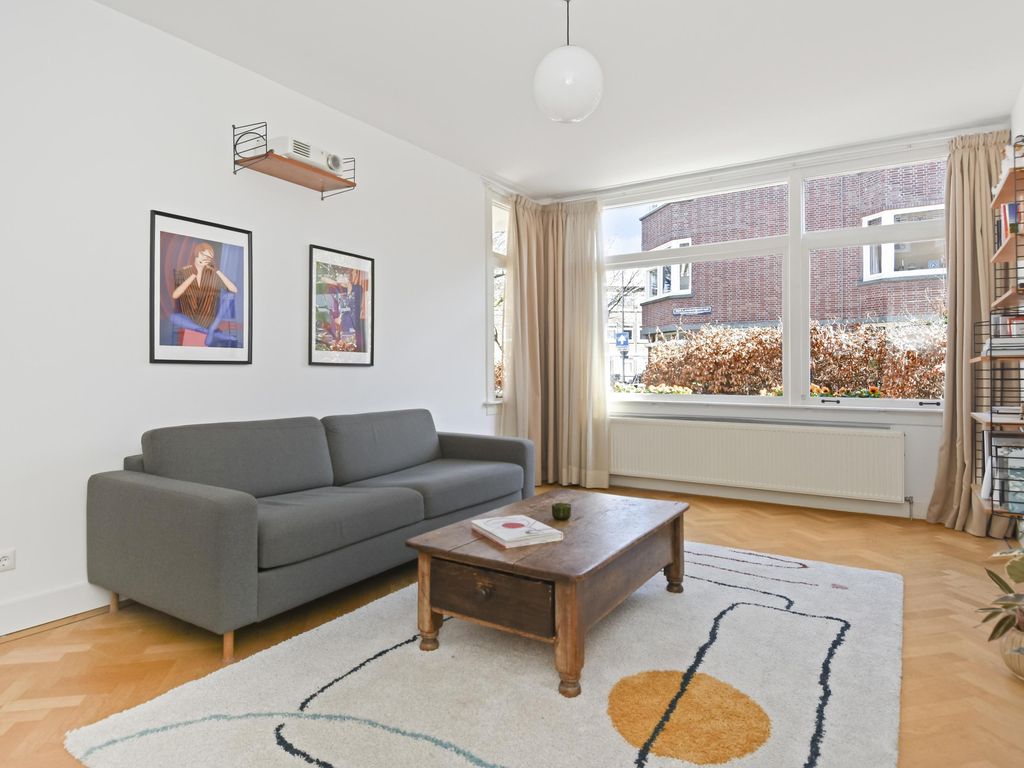 Van Lansbergestraat 184, 'S-GRAVENHAGE