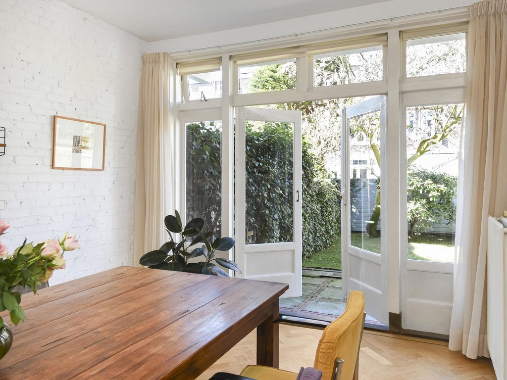 Van Lansbergestraat 184, 'S-GRAVENHAGE