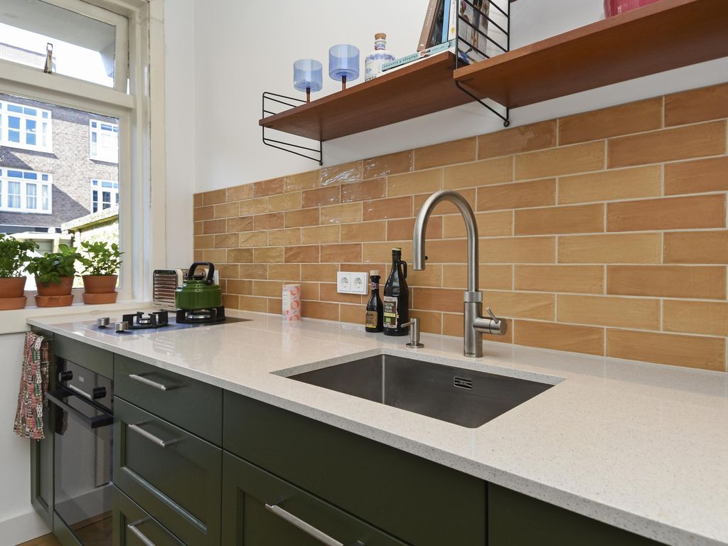 Van Lansbergestraat 184, 'S-GRAVENHAGE