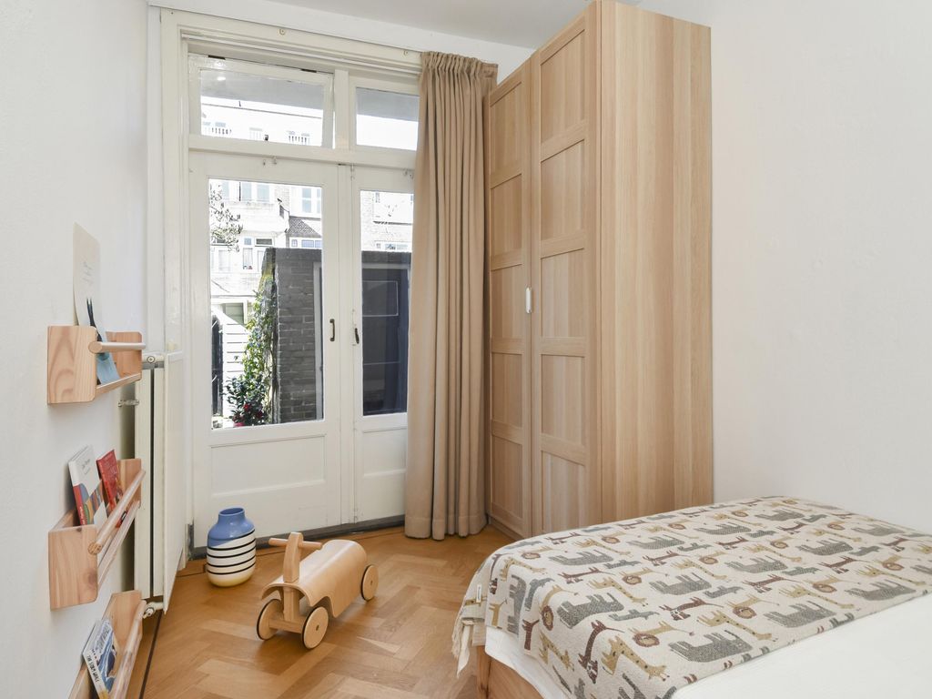 Van Lansbergestraat 184, 'S-GRAVENHAGE