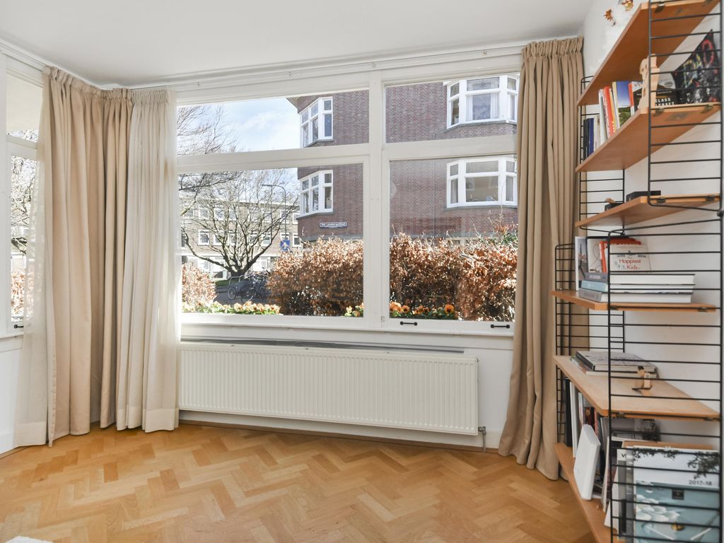 Van Lansbergestraat 184, 'S-GRAVENHAGE