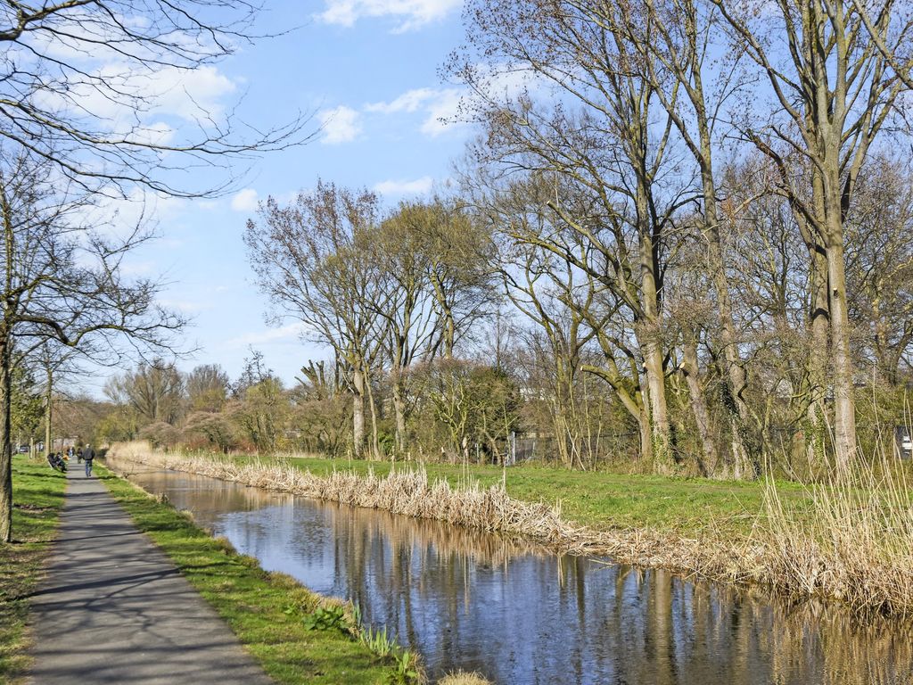 Van Lansbergestraat 184, 'S-GRAVENHAGE
