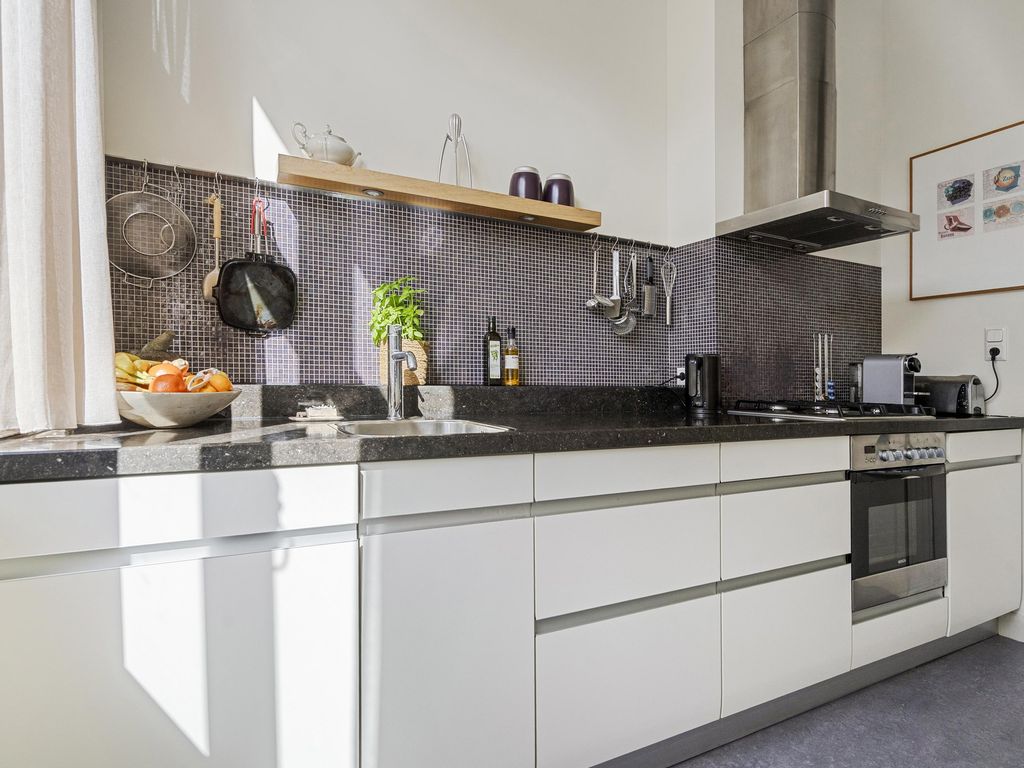 Jacob Mosselstraat 13, 'S-GRAVENHAGE