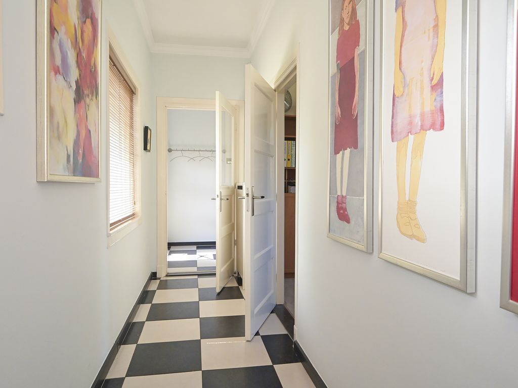 Westkapellelaan 236, 'S-GRAVENHAGE