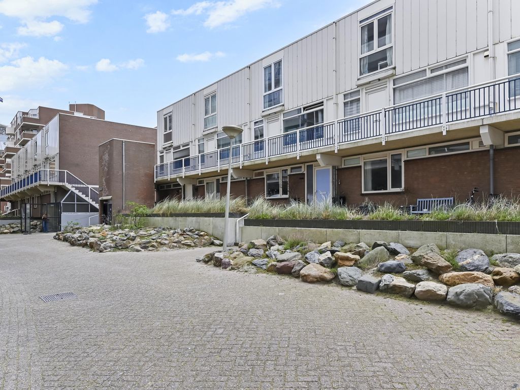 Rederserf 25, 'S-GRAVENHAGE