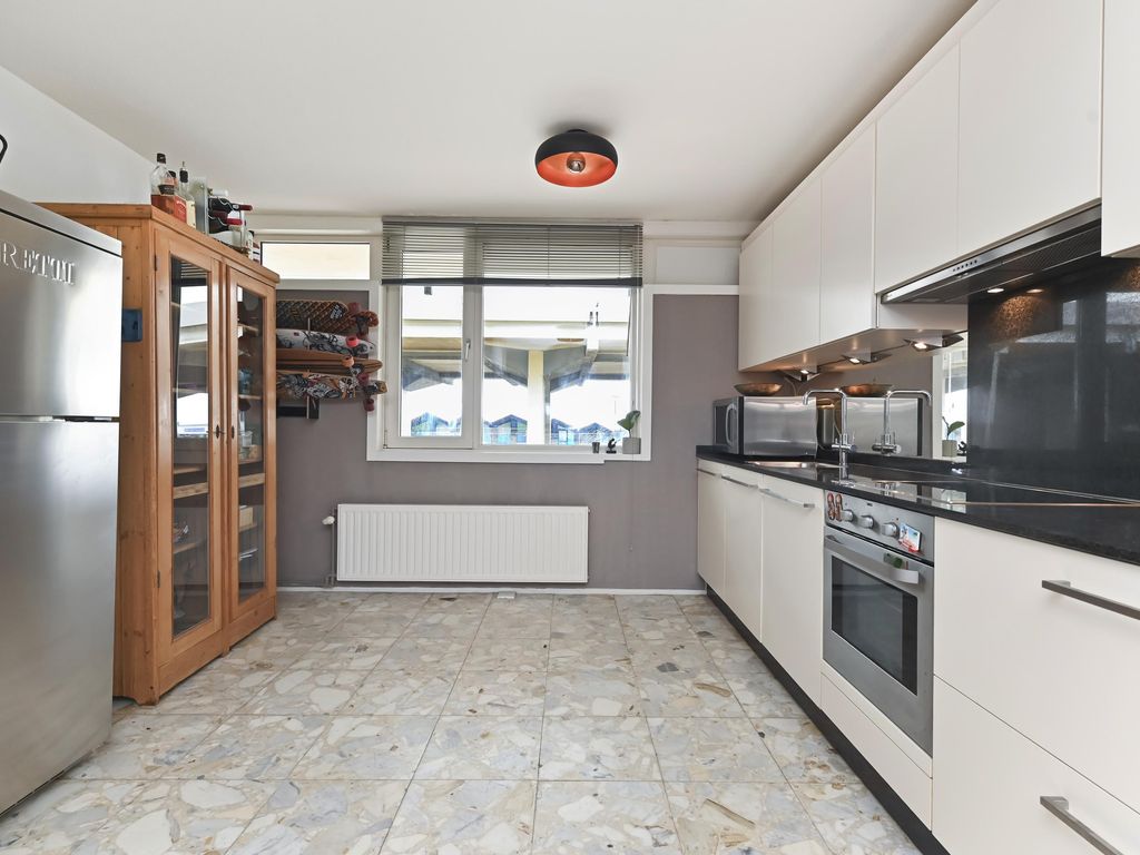 Rederserf 25, 'S-GRAVENHAGE
