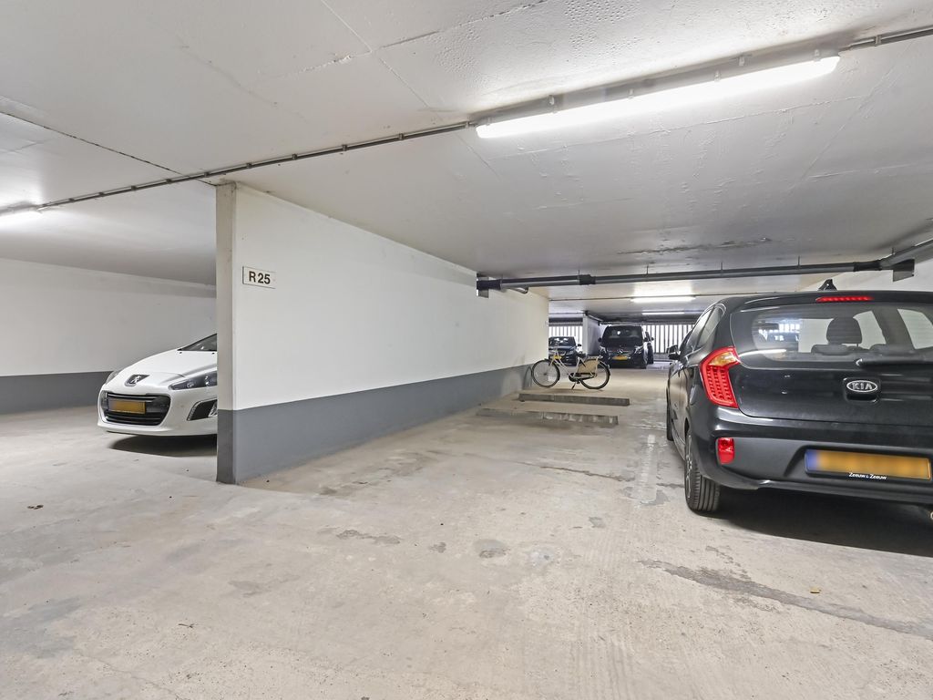 Rederserf 25, 'S-GRAVENHAGE