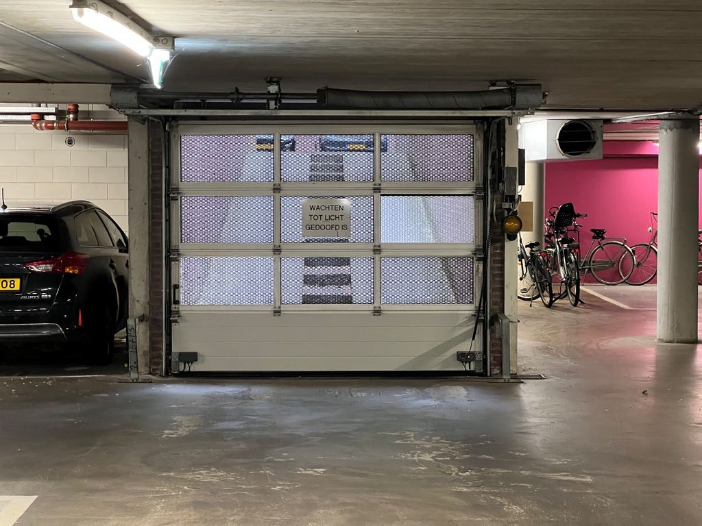 Louise Henri&euml;ttestraat 2, 'S-GRAVENHAGE