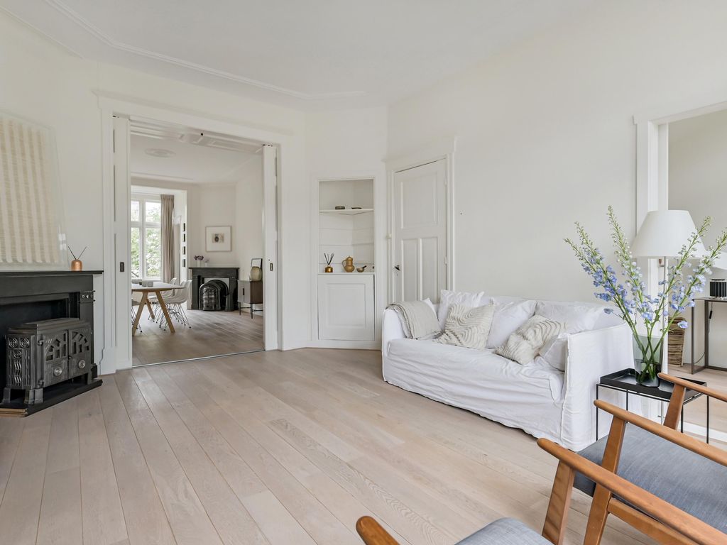 Van Beverningkstraat 131A, 'S-GRAVENHAGE