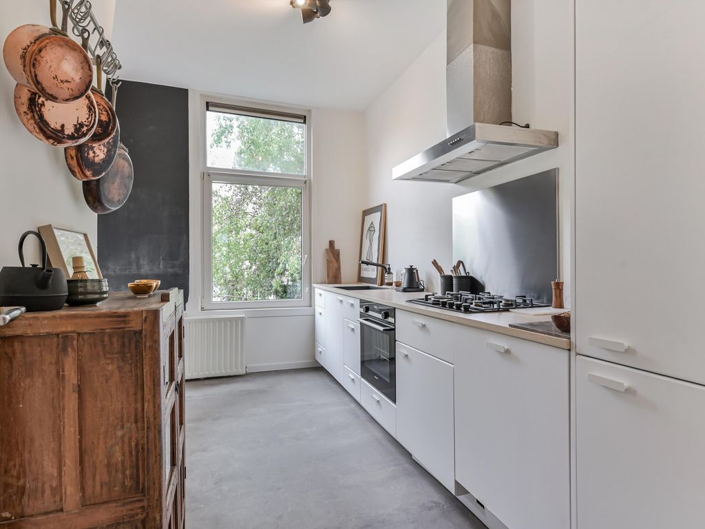 Van Beverningkstraat 131A, 'S-GRAVENHAGE