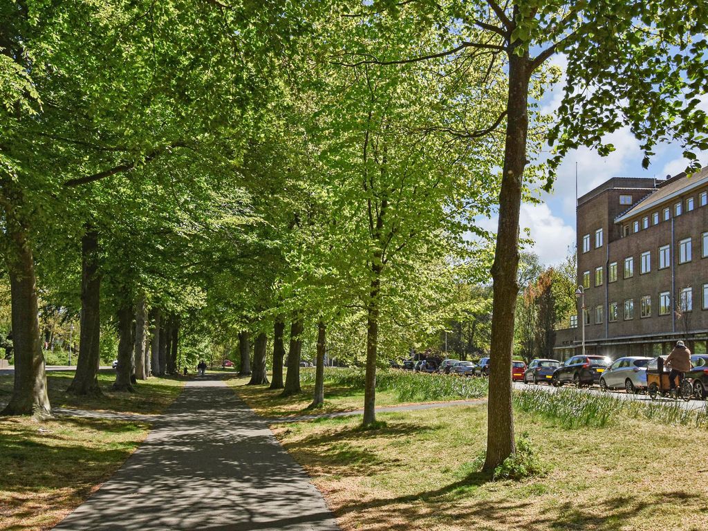 Ruychrocklaan 134, 'S-GRAVENHAGE