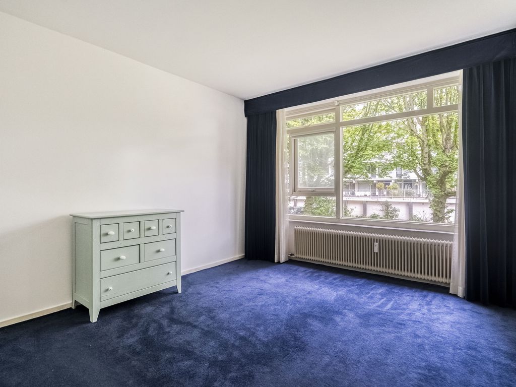 Suzannaland 420, 'S-GRAVENHAGE