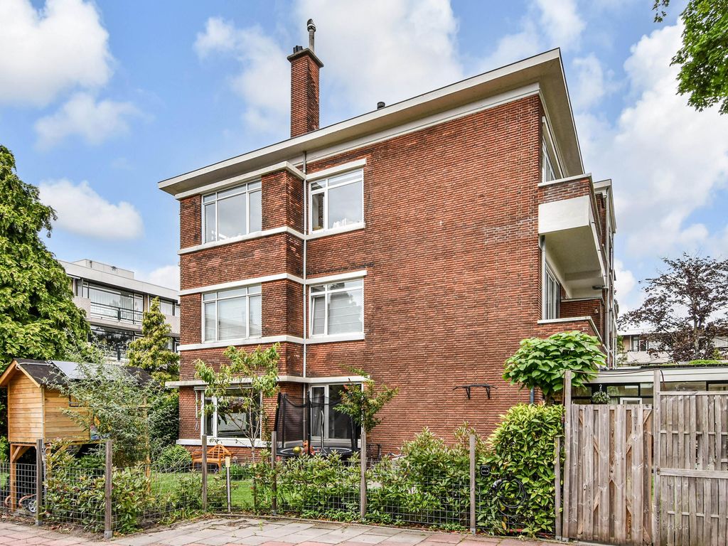 Van Neckstraat 125, 'S-GRAVENHAGE