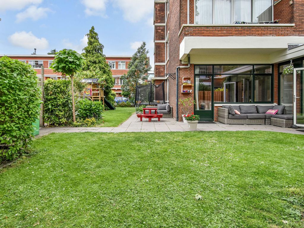 Van Neckstraat 125, 'S-GRAVENHAGE
