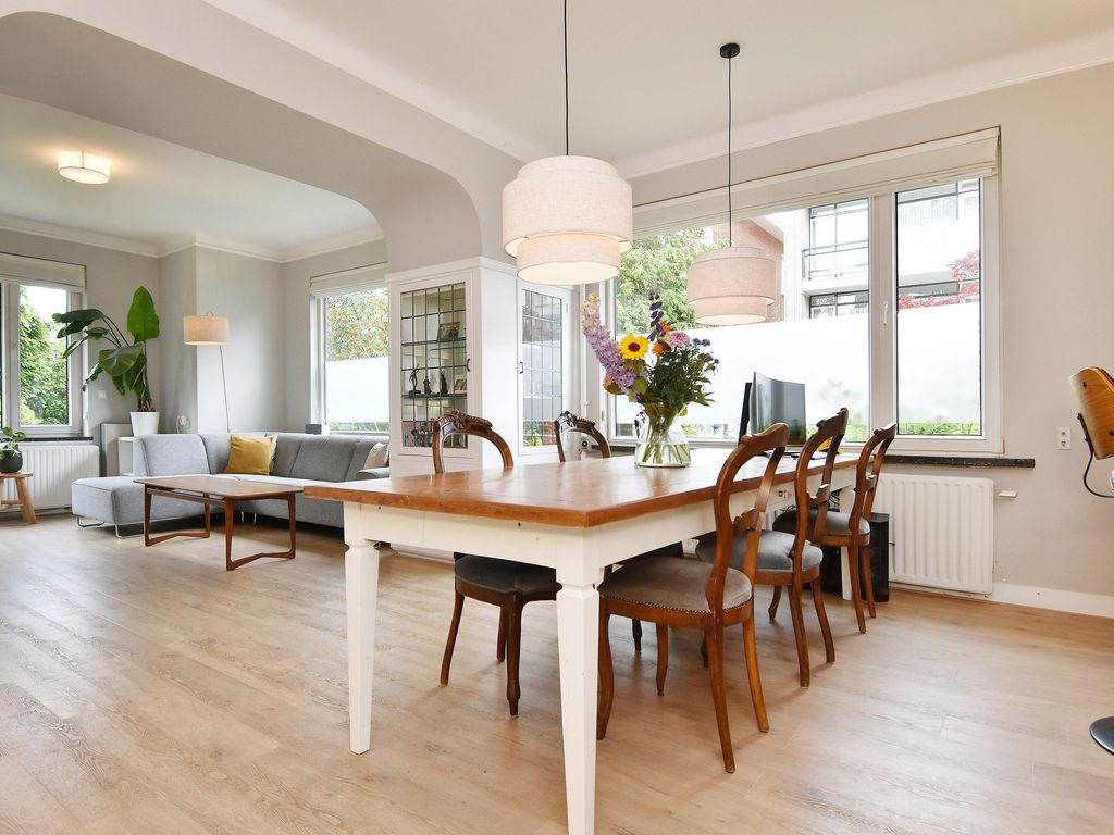 Van Neckstraat 125, 'S-GRAVENHAGE