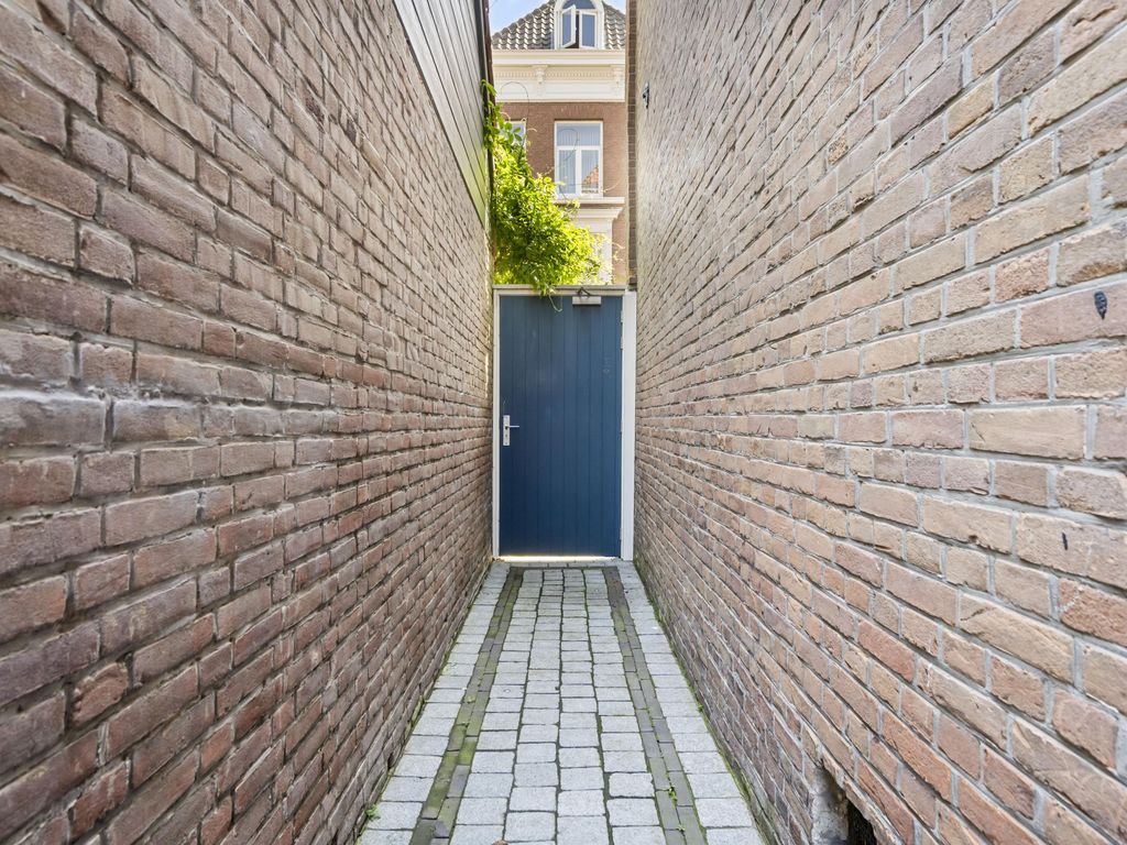 Prins Hendrikstraat 18, 'S-GRAVENHAGE