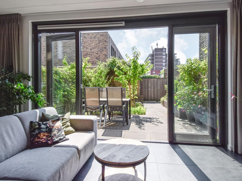 Lekstraat 113, 'S-GRAVENHAGE