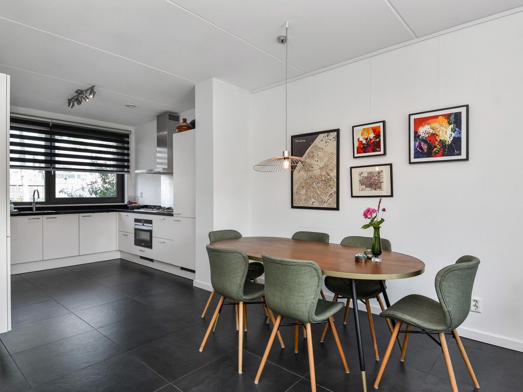 Lekstraat 113, 'S-GRAVENHAGE