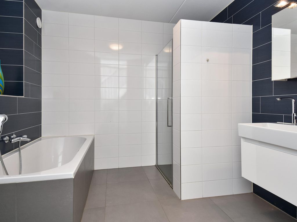 Lekstraat 113, 'S-GRAVENHAGE