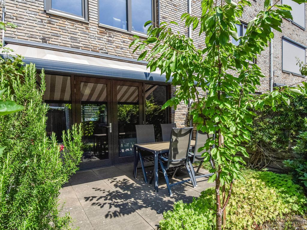 Lekstraat 113, 'S-GRAVENHAGE