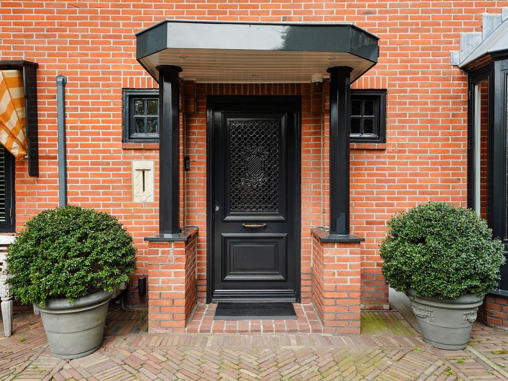 Waalsdorperlaan 42, WASSENAAR