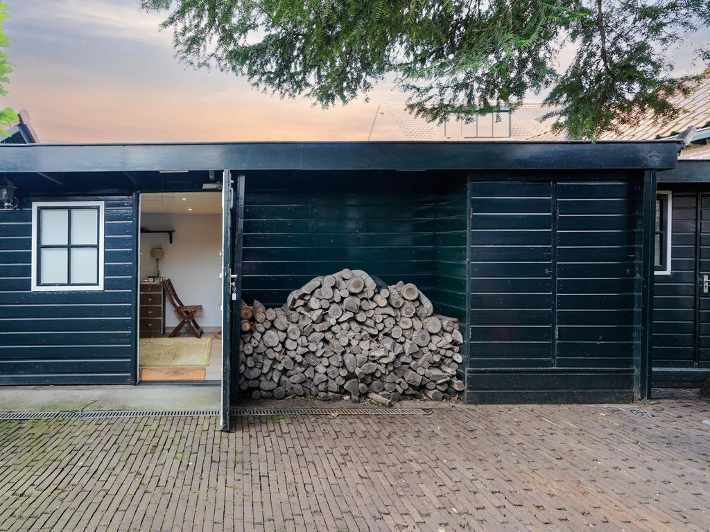 Waalsdorperlaan 42, WASSENAAR