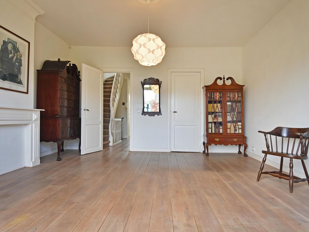 Koninginnegracht 113, 'S-GRAVENHAGE