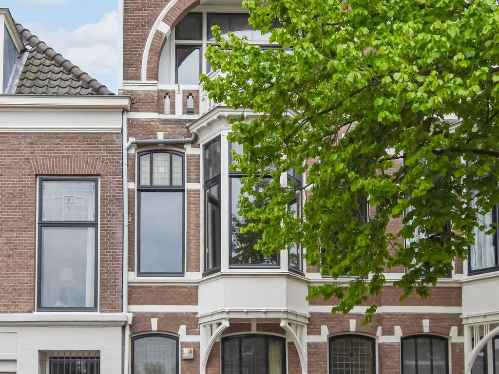 Koninginnegracht 113, 'S-GRAVENHAGE