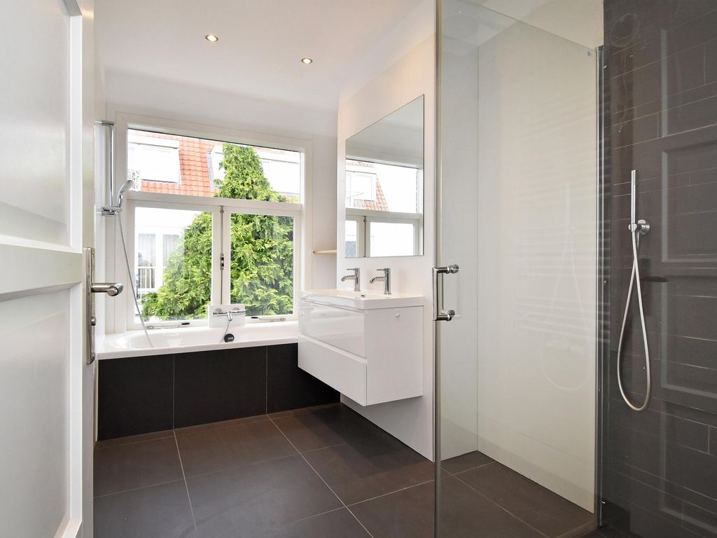 Noordenburglaan 9, VOORBURG
