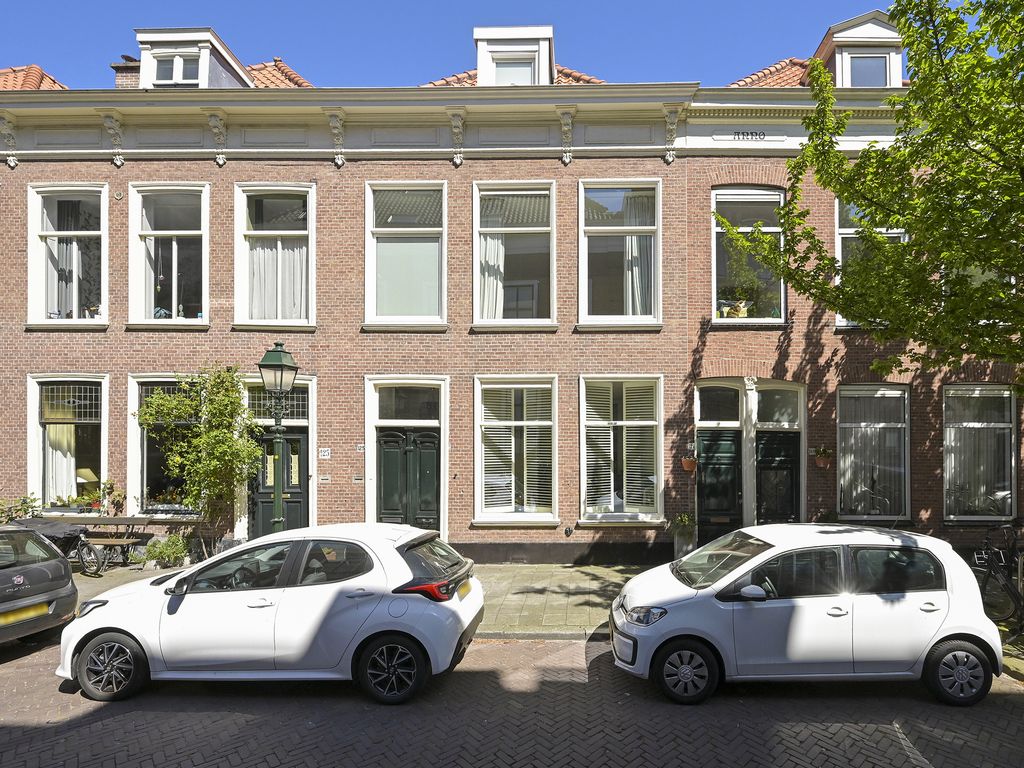 Da Costastraat 123, 'S-GRAVENHAGE