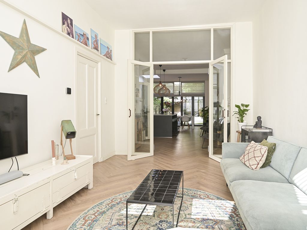 Da Costastraat 123, 'S-GRAVENHAGE
