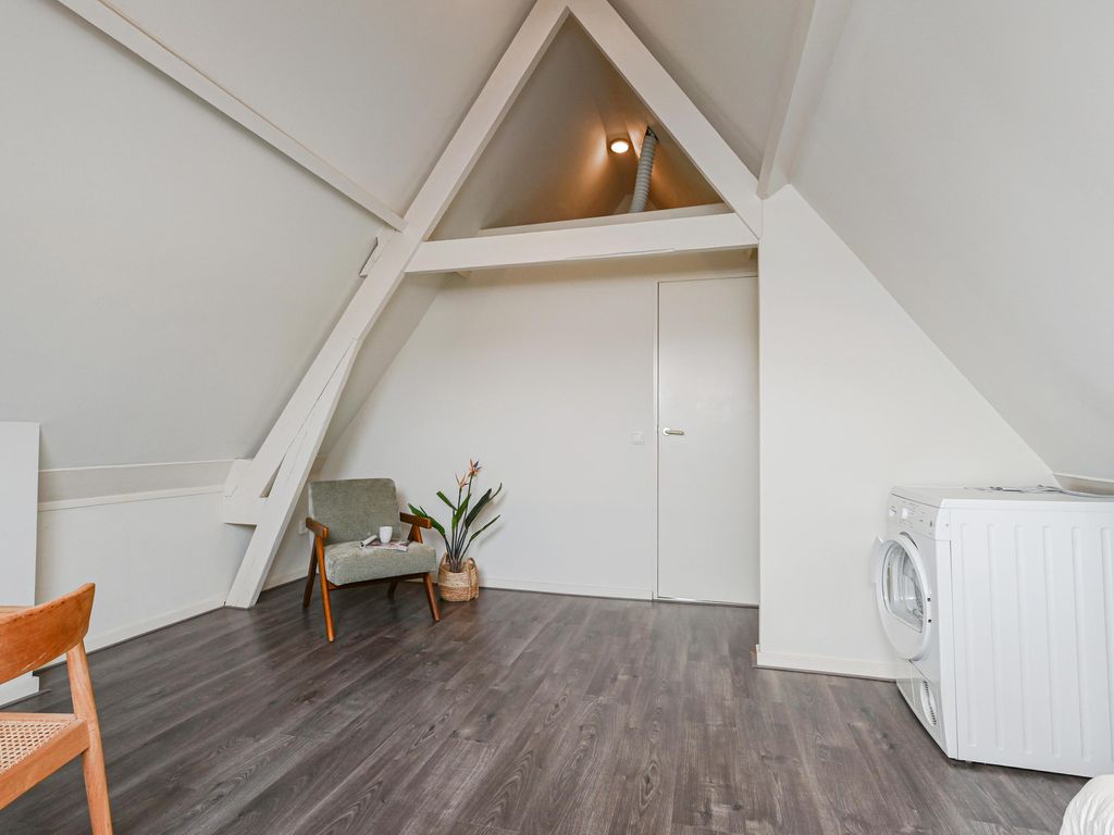 IJmuidenstraat 68, 'S-GRAVENHAGE