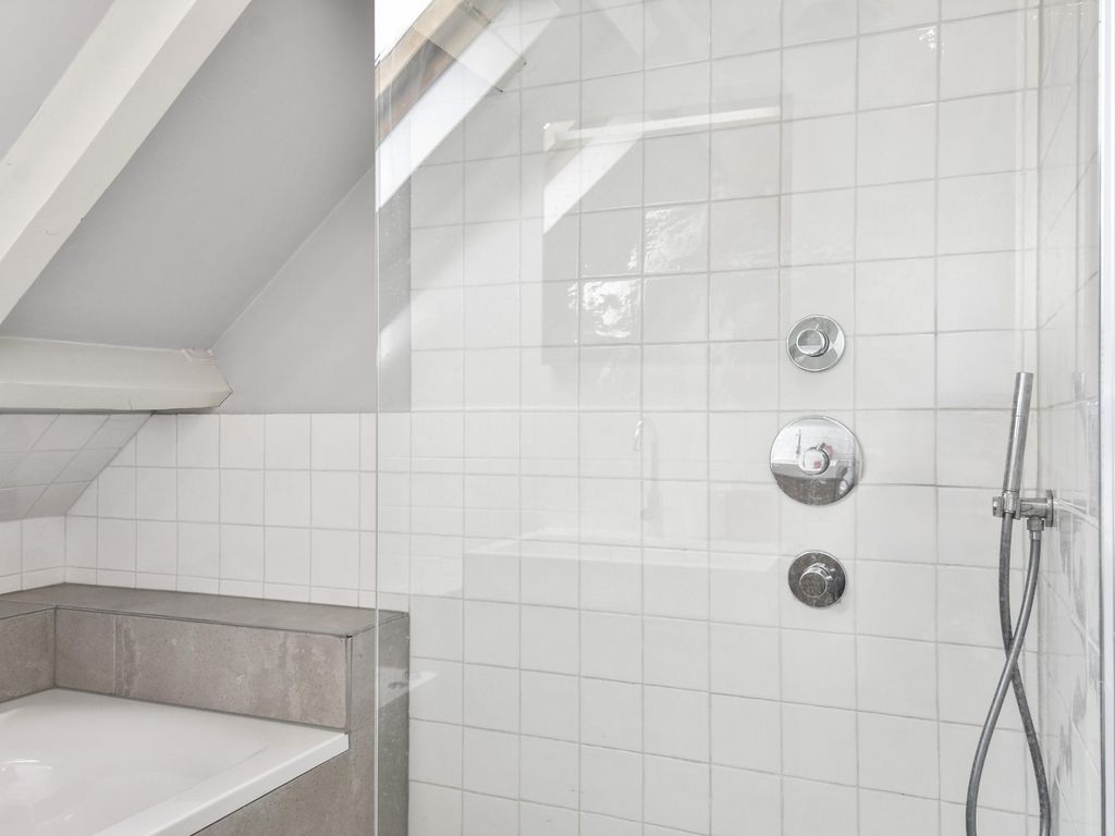 Van Wouwstraat 17, 'S-GRAVENHAGE