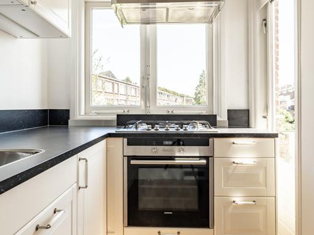 Van Diepenburchstraat 63, 'S-GRAVENHAGE