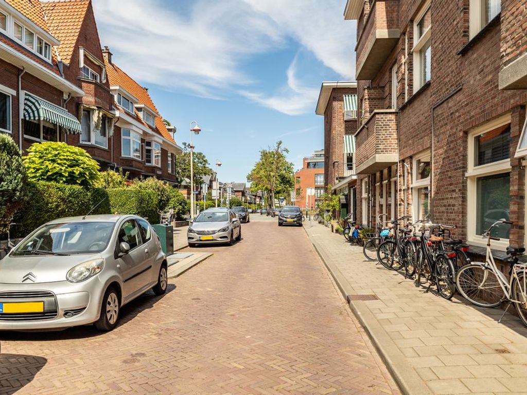 Van Diepenburchstraat 63, 'S-GRAVENHAGE
