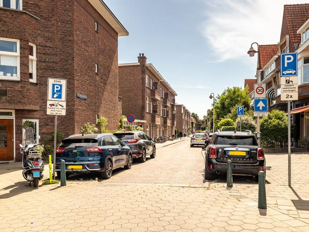 Van Diepenburchstraat 63, 'S-GRAVENHAGE