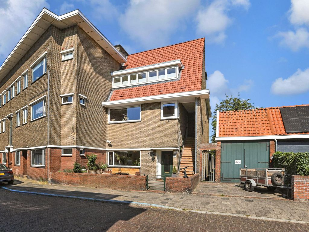 van Naeltwijckstraat 235, VOORBURG