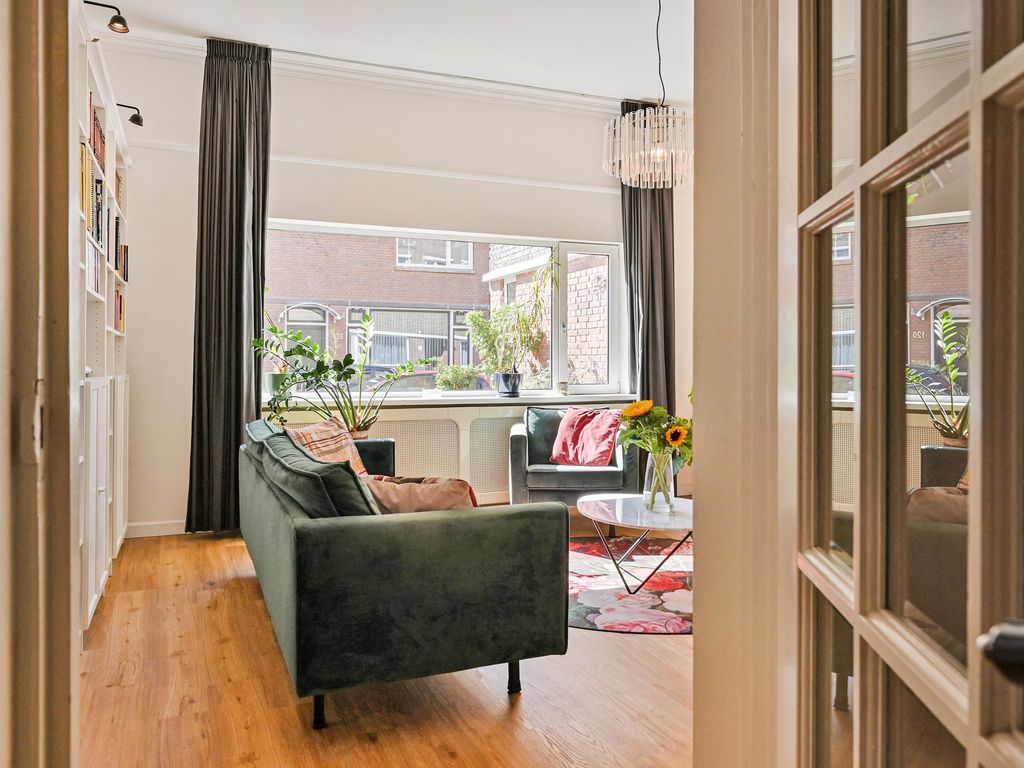 van Naeltwijckstraat 235, VOORBURG