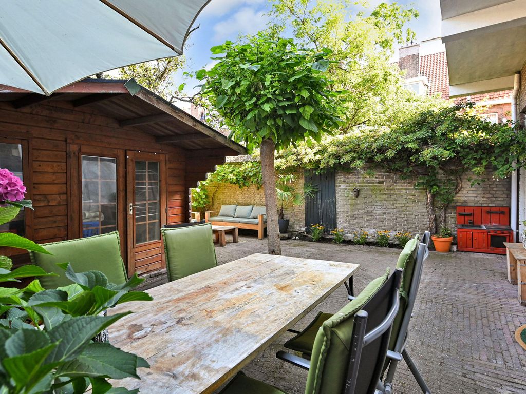 van Naeltwijckstraat 235, VOORBURG