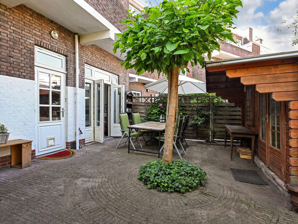 van Naeltwijckstraat 235, VOORBURG
