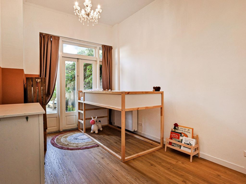 van Naeltwijckstraat 235, VOORBURG