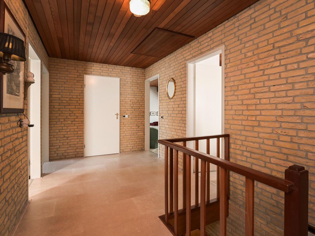 Veurseweg 73, VOORSCHOTEN