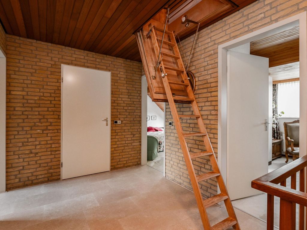 Veurseweg 73, VOORSCHOTEN