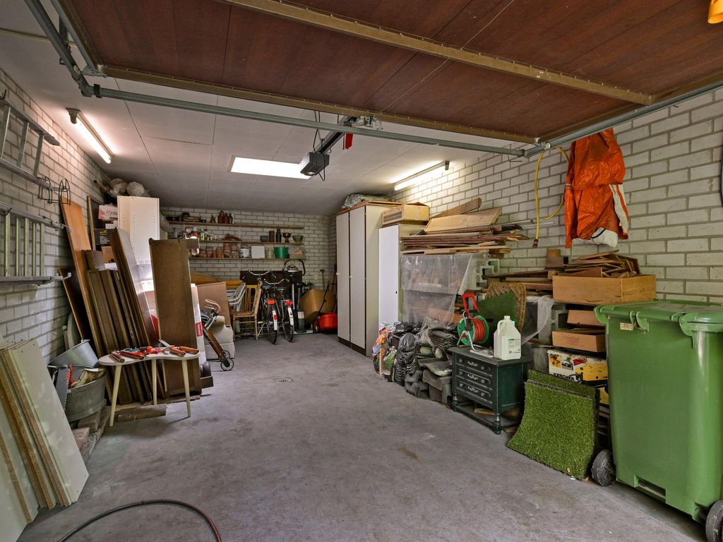 Veurseweg 73, VOORSCHOTEN